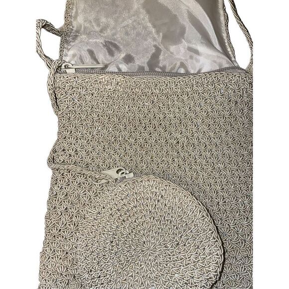 Crochet Crossbody Handbag  - Picture 3 of 14